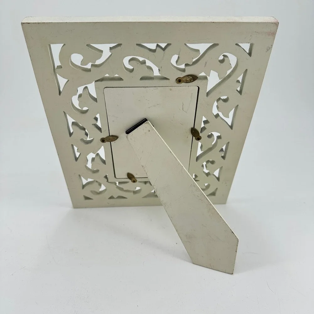Ornate Distressed Cream Wood Scrollwork Tabletop Picture Frame Shabby Chic